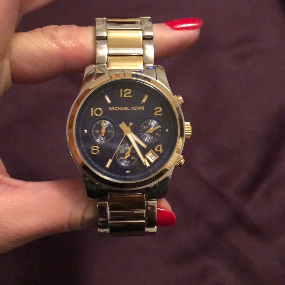 Michael Kors women’s watch - Picture 3 of 3
